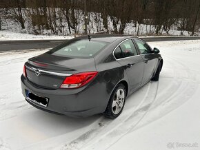 Opel insignia - 2