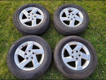 5x114,3 r16 DACIA + 215/65r16 - 2