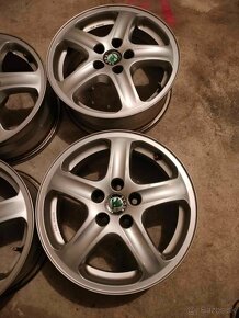 4ks alu disky orig. Škoda 5x100 r15 - 2