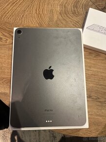 IPad Air 5 2022 + príslušenstvo - 2