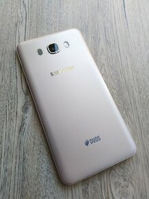 Samsung Galaxy J7 (2016) - 2