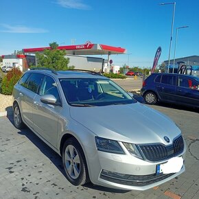 Škoda Octavia Combi 2.0 TDI Ambition DSG 4x4 - 2