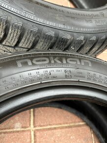 Zimné pneumatiky Nokian 215/45 R16 - 2