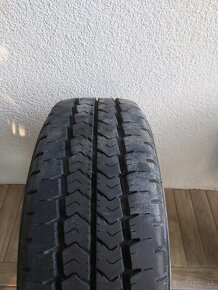 Pneu Matador Maxilla Light Truck 205/65 R15 102/100T - 2