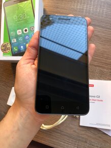 Lenovo K10a40 - 2