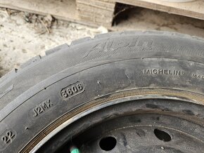 Plechové disky 4x108 + zimné pneu 175/70r13 - 2