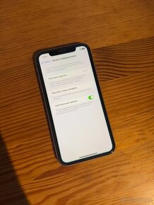 iPhone XR 64GB Biely + kryty, sklá - 2