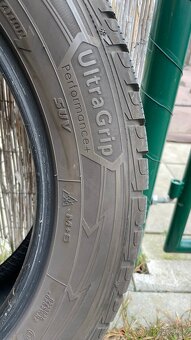 Zimné GoodYear 235/55 R19 105V - 2