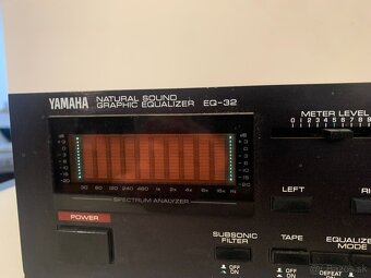 YAMAHA EQ32 - 2