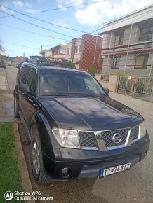 Nissan Pathfinder - 2