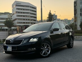 SKODA OCTAVIA III(3) COMBI FACELIFT 2.0TDI DSG - 2