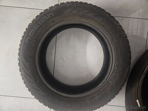 Predam 4ks zimne pneumatiky Nokian 175/65 R15 - 2