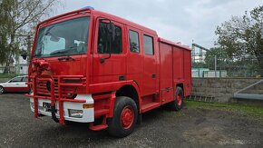 Hasičské vozidlo, Mercedes Actros 1831, 4×4, 3000L vody - 2