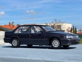 VOLVO / FORD zberatelsky model v mierke 1:18. - 2