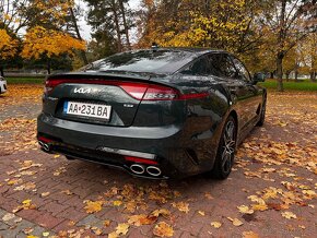 KIA Stinger 3.3 benzín 270kw 4x4 - 2