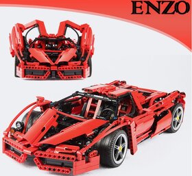ENZO FERRARI, 47cm, model 1:10, kompatibilné s Lego technic - 2