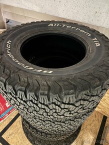 BFGoodrich All Terrain T/A KO2 35/12.50/R18LT - 2