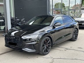 Audi Q8 - 2