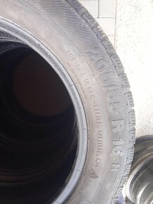 predam 4ks zimnych gum 205/55 R16 - 2