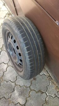 Pneumatiky letné na diskoch 185/65 R15 - 2