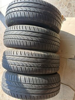 195/65r15 - 2