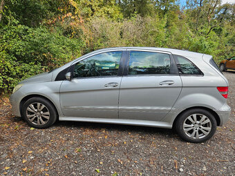 Mercedes-Benz B 200 TURBO - 2