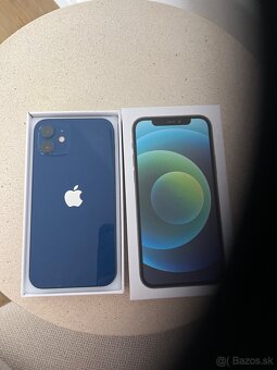 Predám iPhone 12 64 GB – Modrý - 2