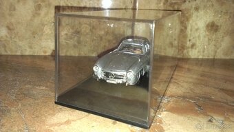 MERCEDES BENZ SL - James Bond Edition - 2