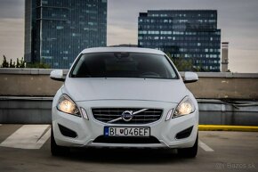 Volvo V60 - 2