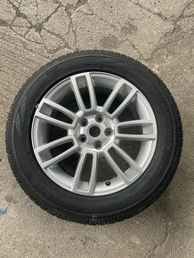 Land Rover Range Rover 5x120 255/55 R19 zimne - 2