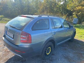 Skoda Octavia scout 2.0 tdi - 2