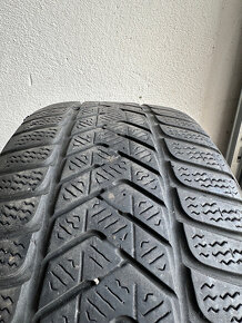 Zimne pneu Pirelli 225 45 R 17 - 2