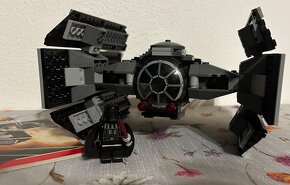 LEGO Star Wars 8017 Darth Vader's TIE Fighter - 2