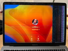 Predam macbook pro 2015 13.3” - 2