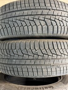 225/60R17 - 2