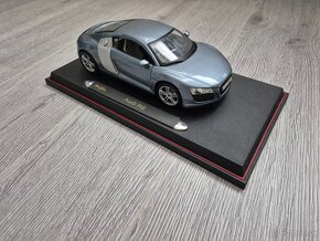 Predam maketu audi R8 24cm - 2