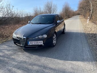 Alfa Romeo 147 Q2 - 2