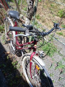 Damsky cestny bicykel zn. Credat Donna - 2