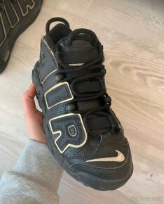 Tenisky Nike Uptempo Black/Gold - 2