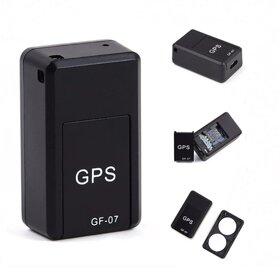 GPS tracker s vlastnou bateriou alebo pripojenim na bateriu - 2