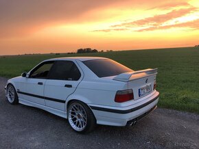 Bmw e36 m3 - 2