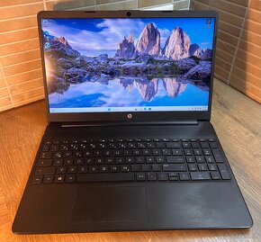 HP / Ryzen 5 5500U / 16GB RAM / 256GB NVME / 15,6”/ nová bat - 2