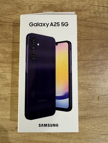 Samsung galaxy A 25 úplne nový - 2