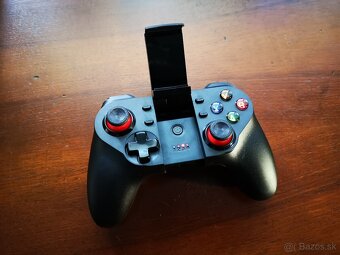 Bluetooth ovládač / Bluetooth Gamepad pre telefón - 2