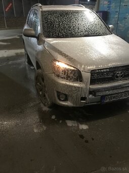 Toyota rav4 2008 - 2