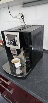 Kávovar DeLonghi - 2