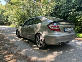 Mercedes-Benz w203 sportcoupe A/T - 2