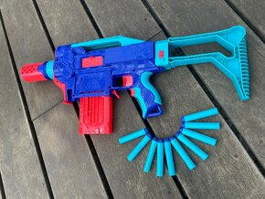 NERF Elite 2.0 Stormcharge - 2