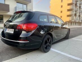 Opel Astra J ST - 2