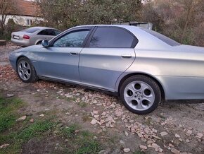 Predám alfa romeo 166 2.4jtd 100kw 5 valec - 2